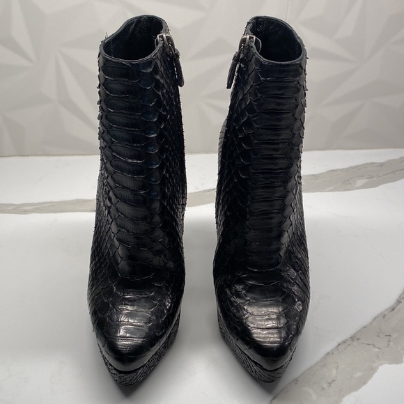 Barbara Bui snakeskin bootie - Picture 2 of 7